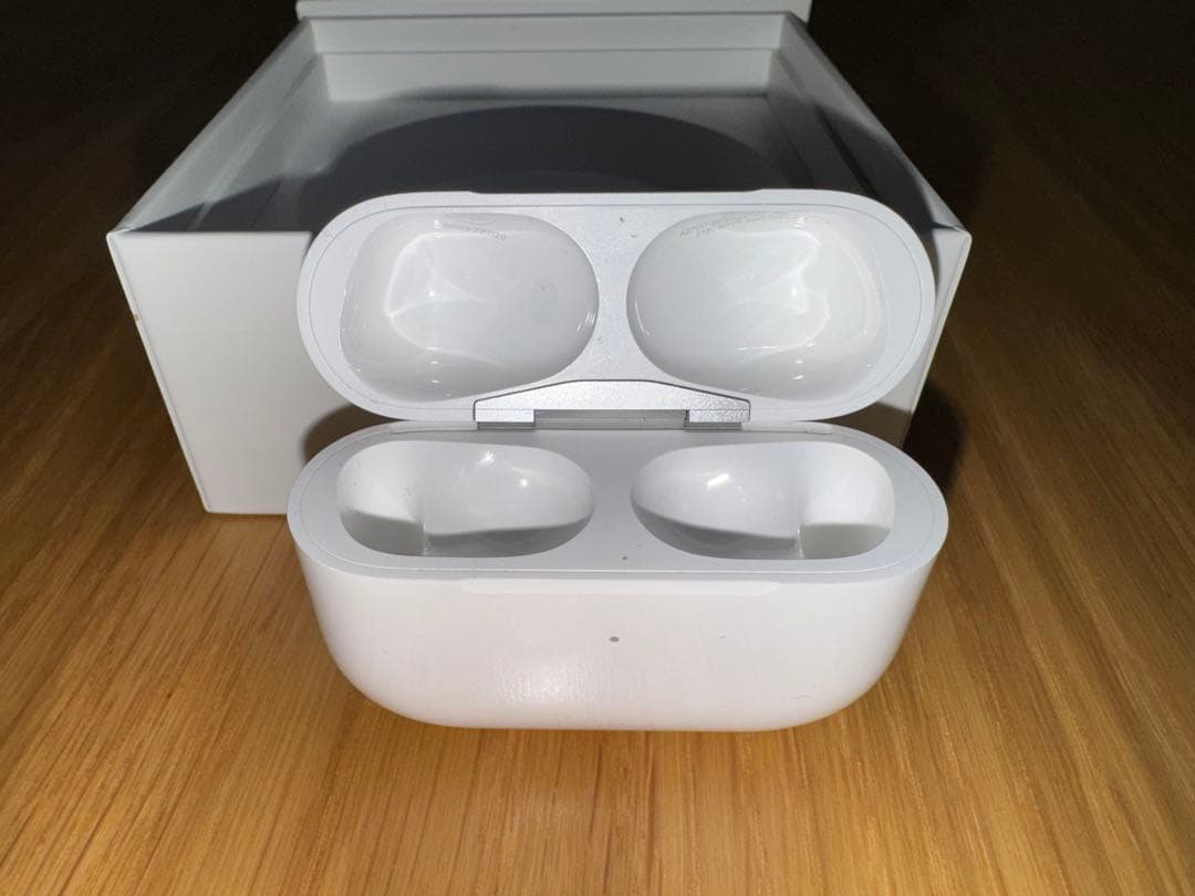 Apple AirPods Pro 第2世代 Lightning 中古品