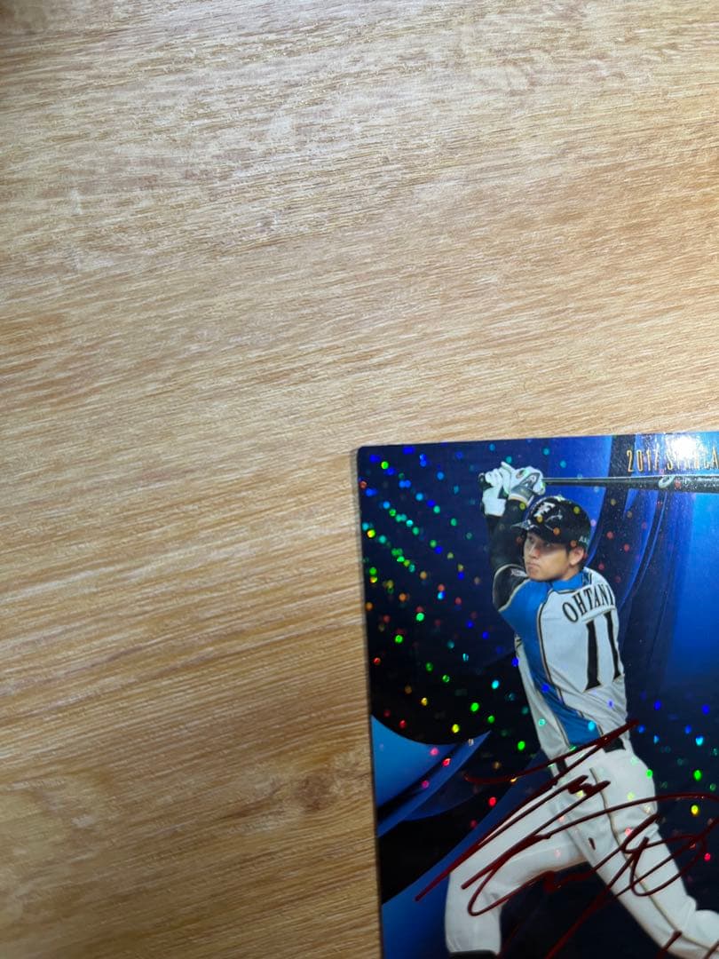 【極美品】プロ野球チップス　大谷翔平　赤サイン箔押し