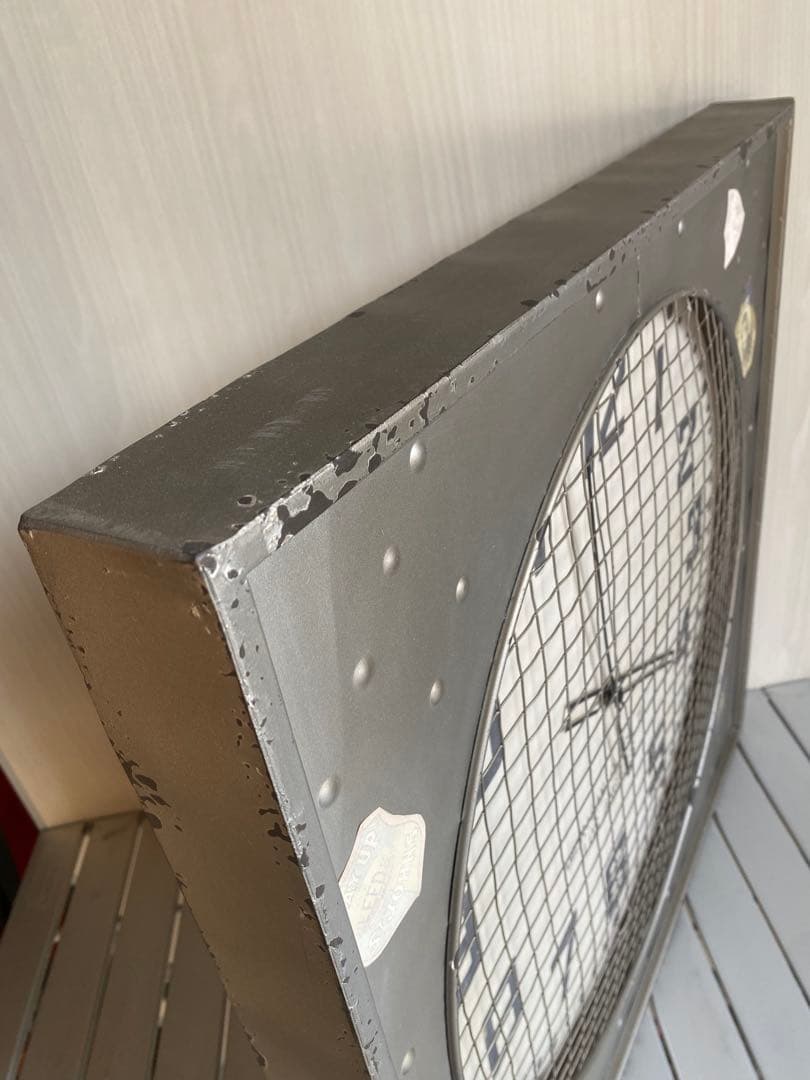 掛時計　ヴィンテージ　特大掛時計　鉄製　メッシュ