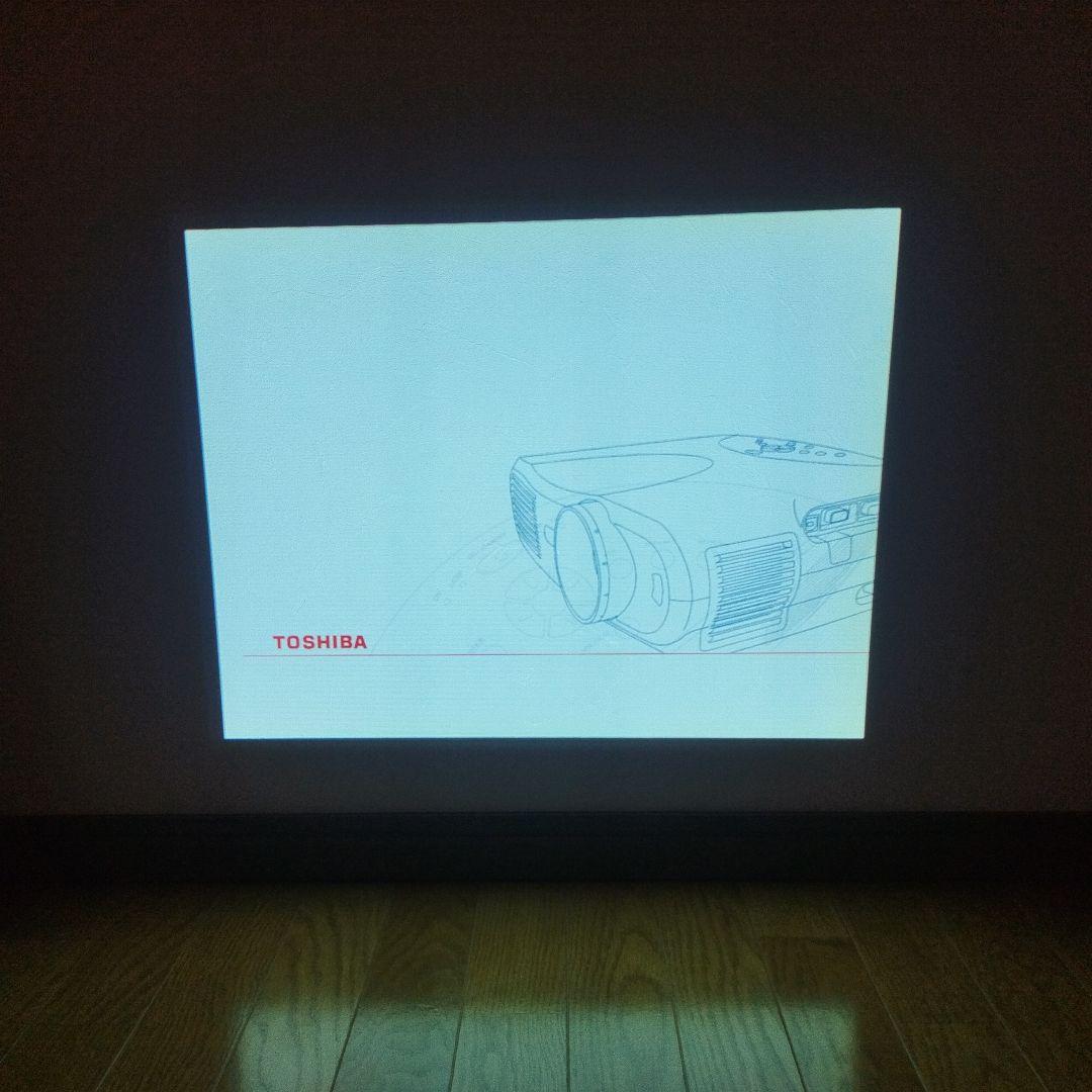 TOSHIBA 東芝 液晶プロジェクター TLP781 2000ルーメン