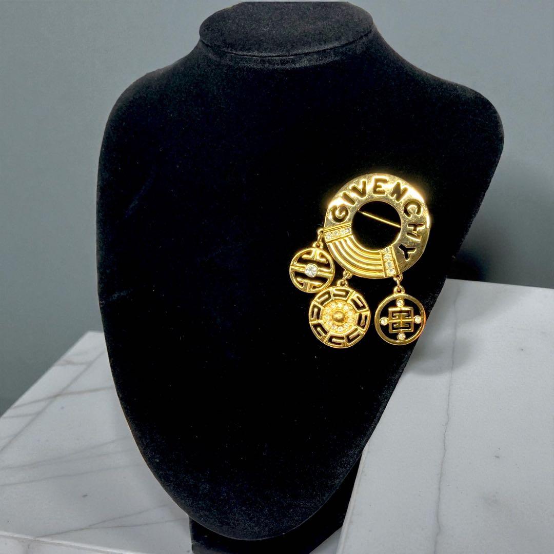 vintage GIVENCHY ロゴ×3チャーム ブローチ ゴールド 206