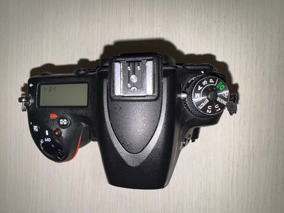 Nikon デジタル一眼レフカメラ ボディ