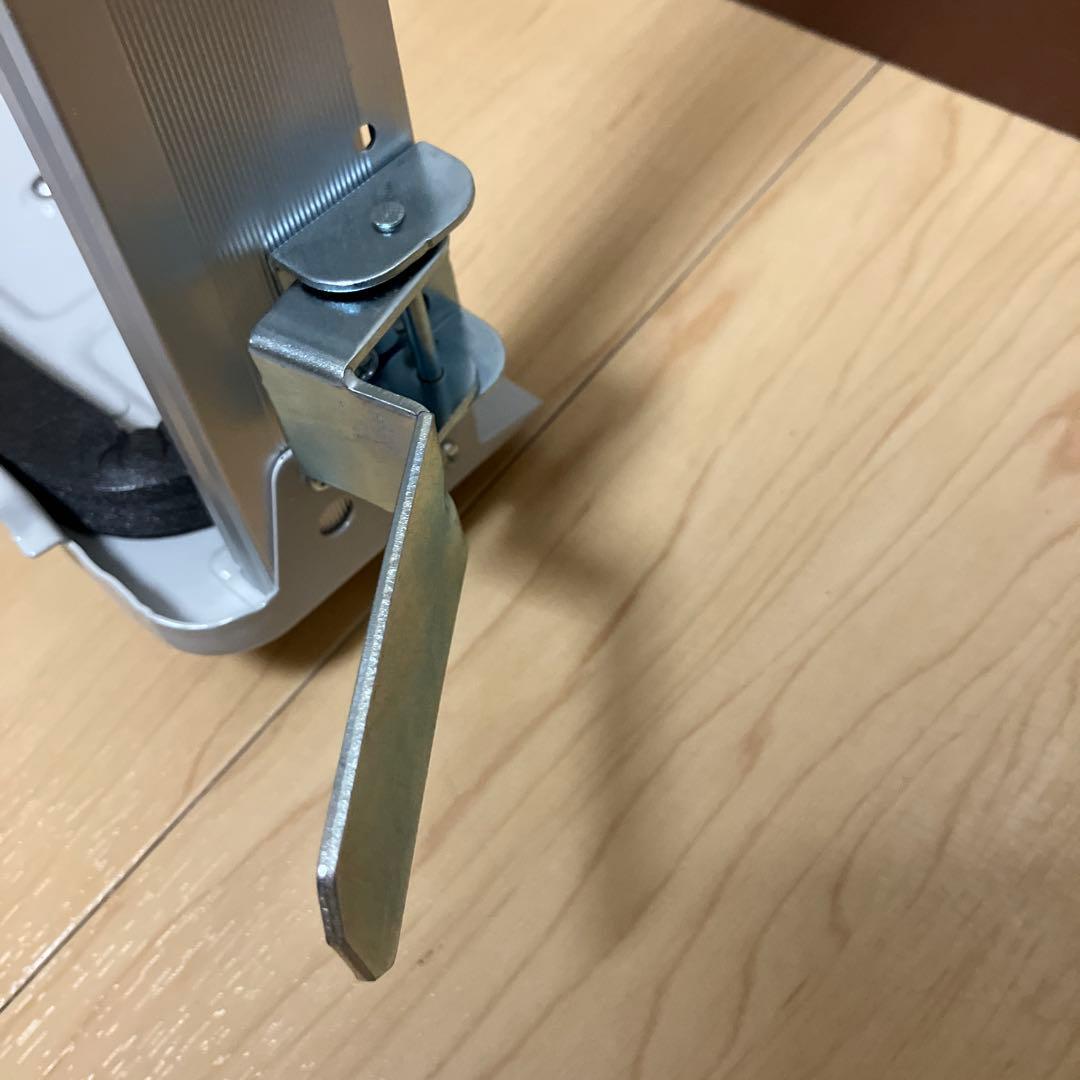 【極美品】CORONAルームエアコンCW-1617冷房