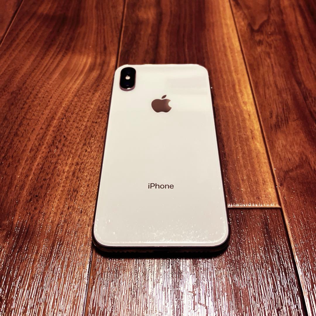【美品】Apple iPhone X シルバー 256gb simフリー