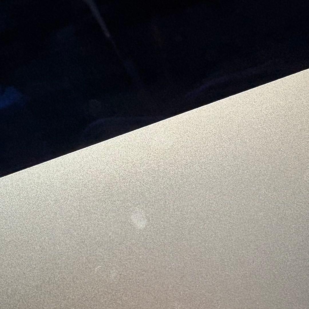 iMac 2017 4K corb i5 8GB 外箱・コード難あり