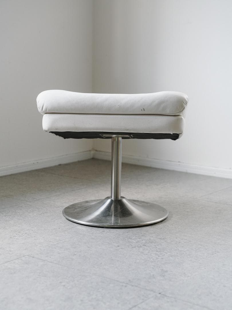 スペースエイジ オットマン/スツール 収納ディスプレイ モダン