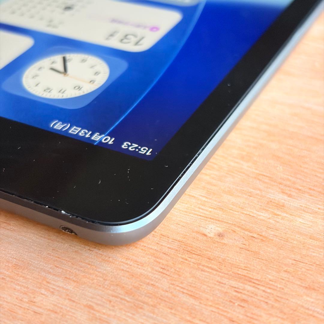 iPad 第8世代 Wi-Fi 32GB 動作OK