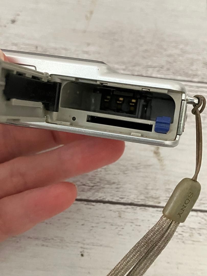 Sony Cyber-shot DSC-W50 コンパクトカメラ