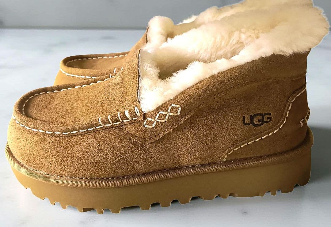 希少　UGG 日本未発売 ANSLEY PARC アンスレーパーク　厚底