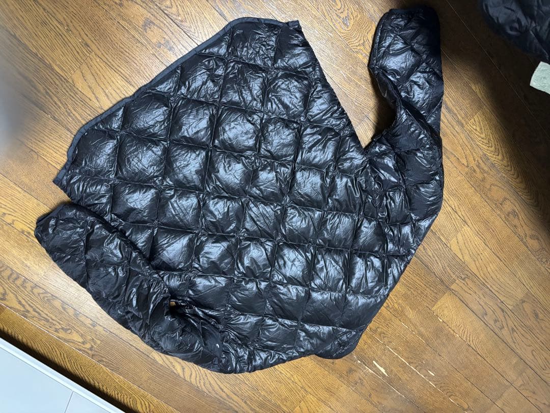 Y*様 モンベルダウンパンツ、ダウンジャケットサイズＬ、発送は60サイズです。