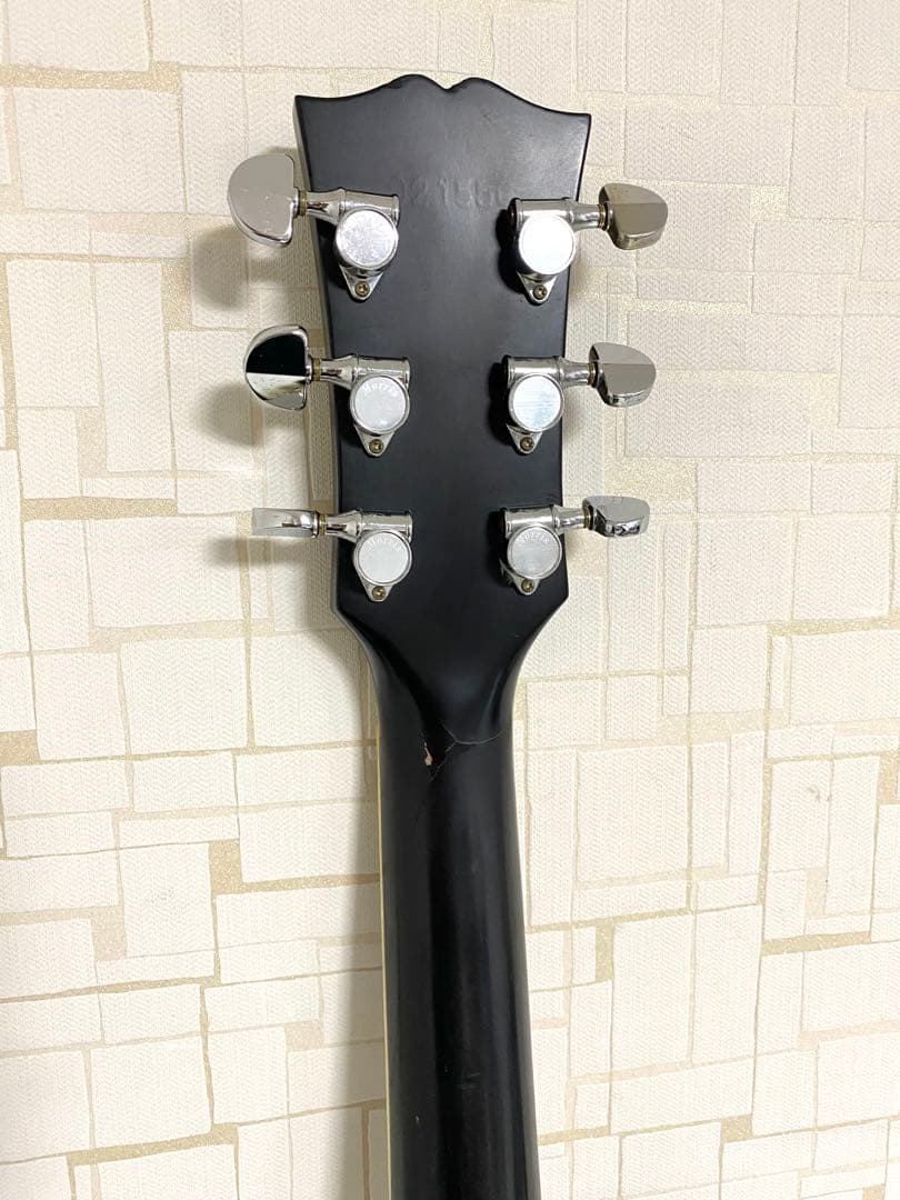 Morris WJ-50 モーリス アコースティックギター ハードケース付き