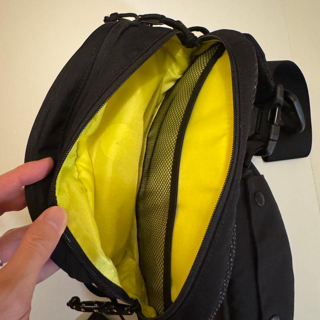 ま*と様 【美品】Hugoo ハグーヒップシートショルダーバッグ　ベビースリング