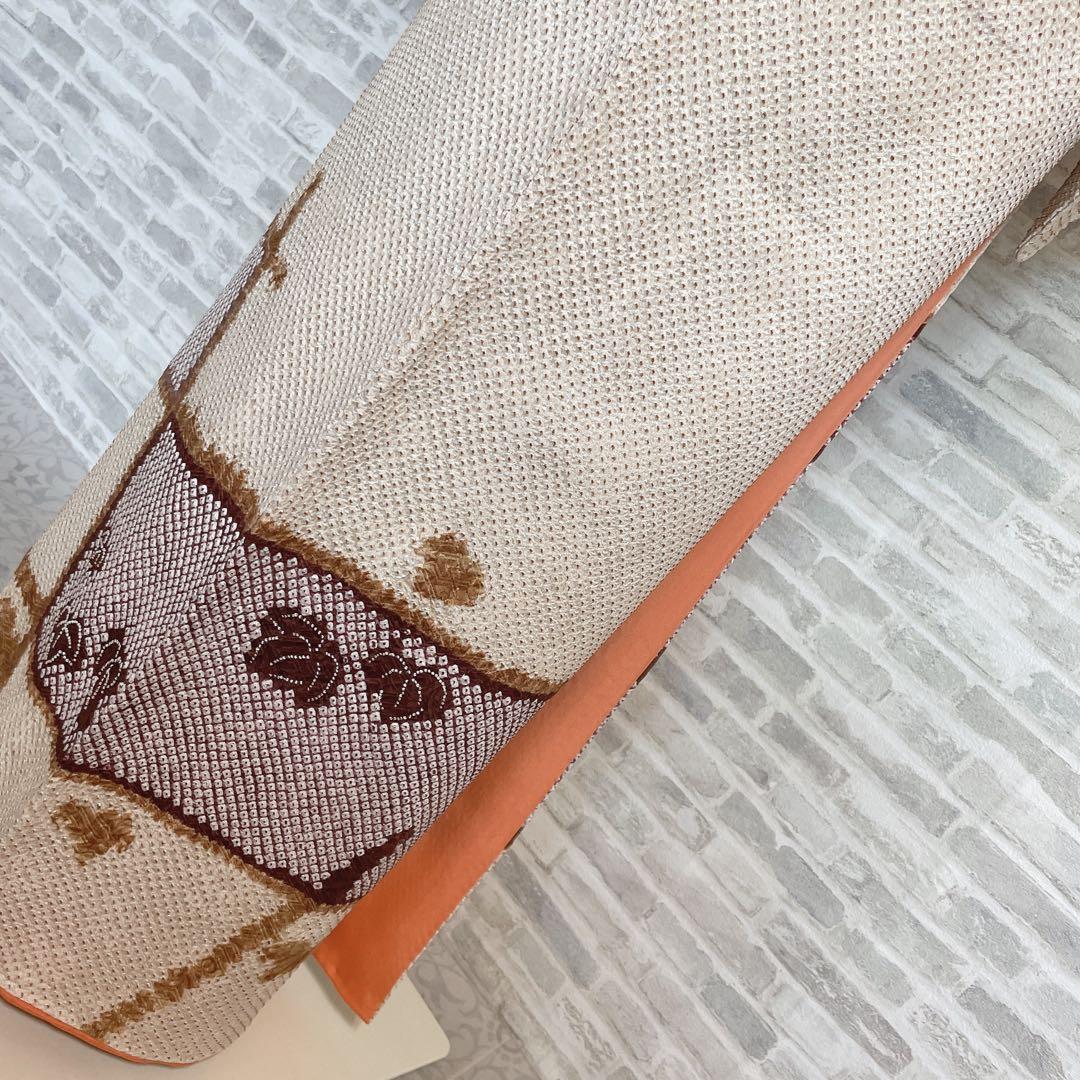 訪問着　フルセット　葉　絞り　着物　付け下げ　P1