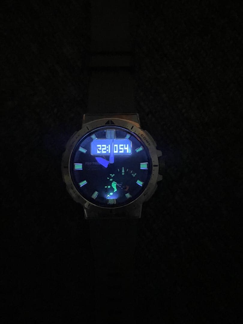 CASIO プロトレック PRW-70YT-7JF 新品ウレタンベルト仕様