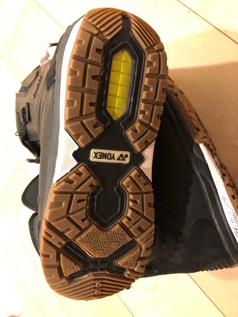 ヨネックス　YONEX FLINT 26.5