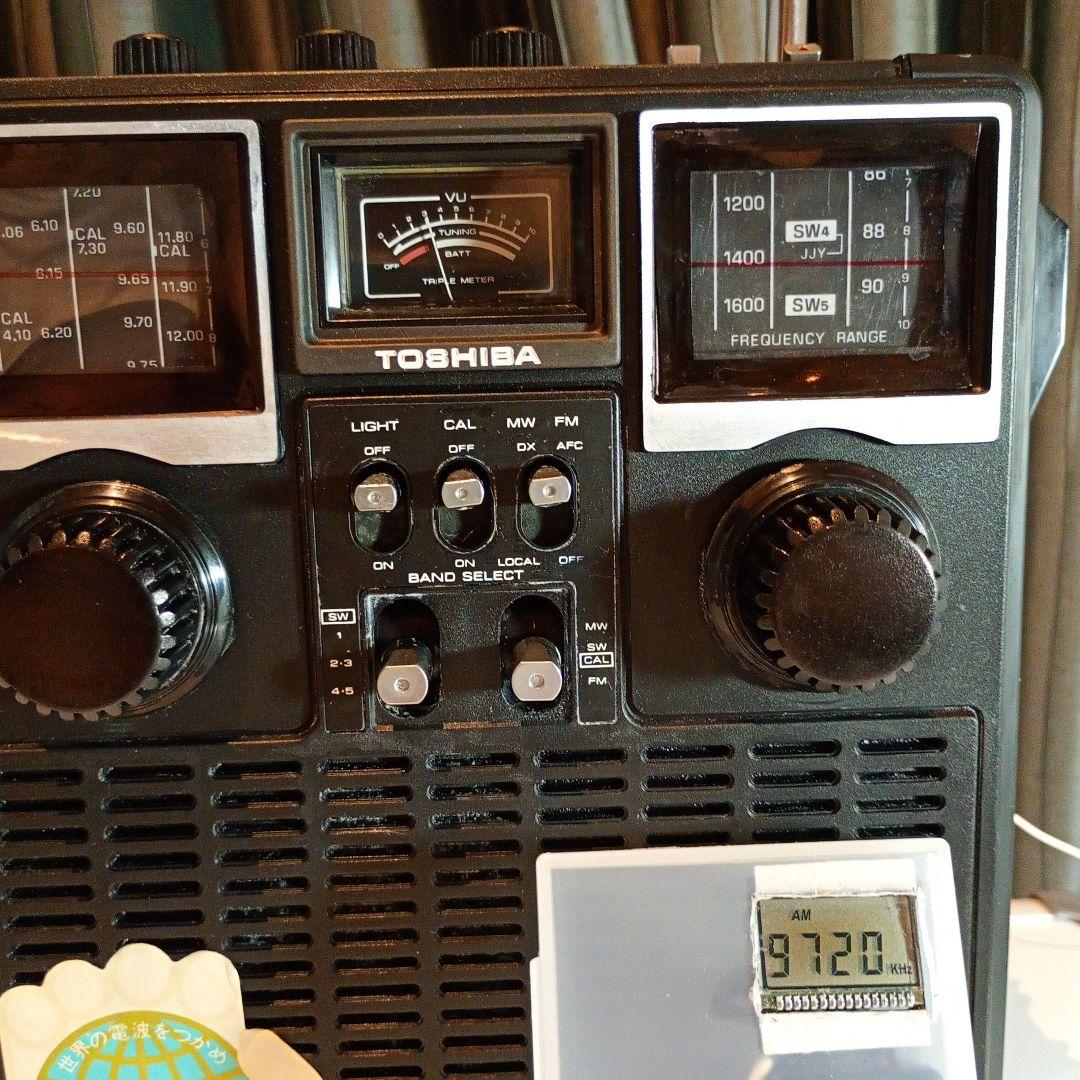 東芝　BCLラジオ　RP-775F　動作品　一部難あり。電源コード付き
