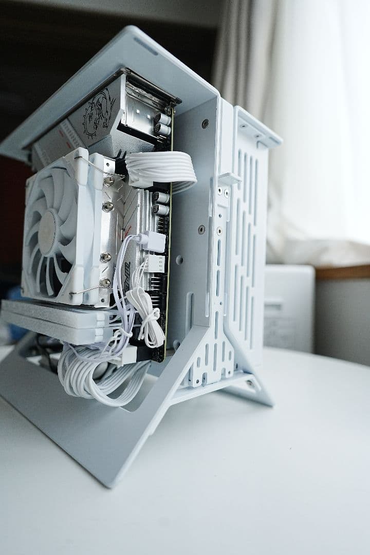 【美品希少】XTIA Xprot-mini Flex電源とCPUクーラー付き！