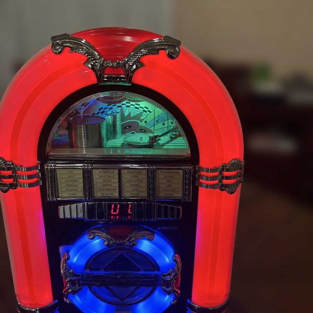 レトロジュークボックスラジオ付き CDプレーヤー （ジャンク）