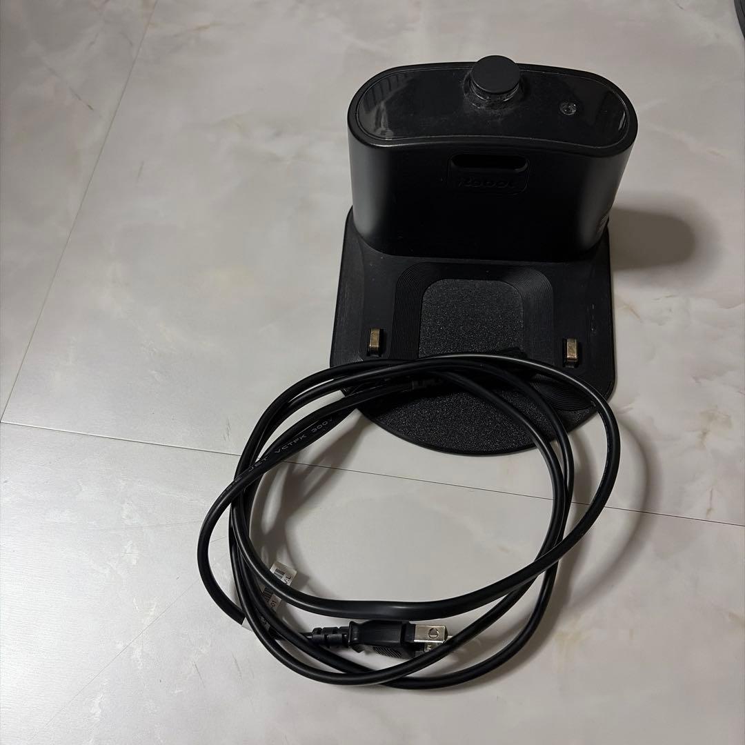 iRobot Roomba i2 ロボット掃除機本体　替えフィルタ付き