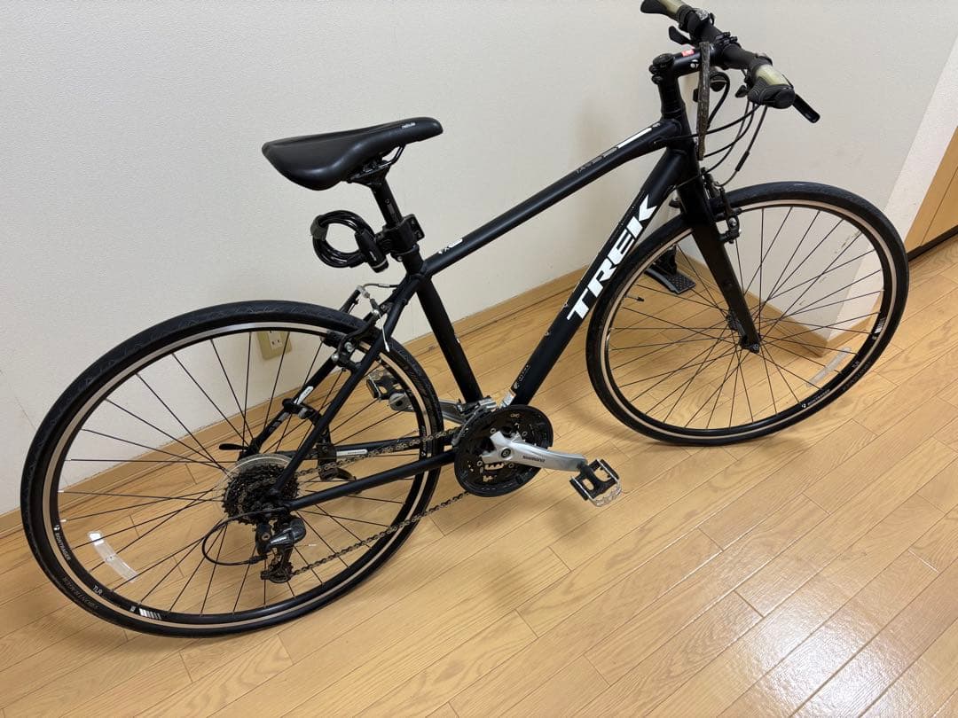 TREK クロスバイク FX7.4