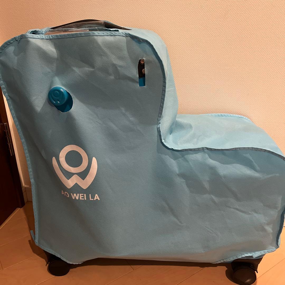 子供が乗れるキャリーケース　新品　未使用