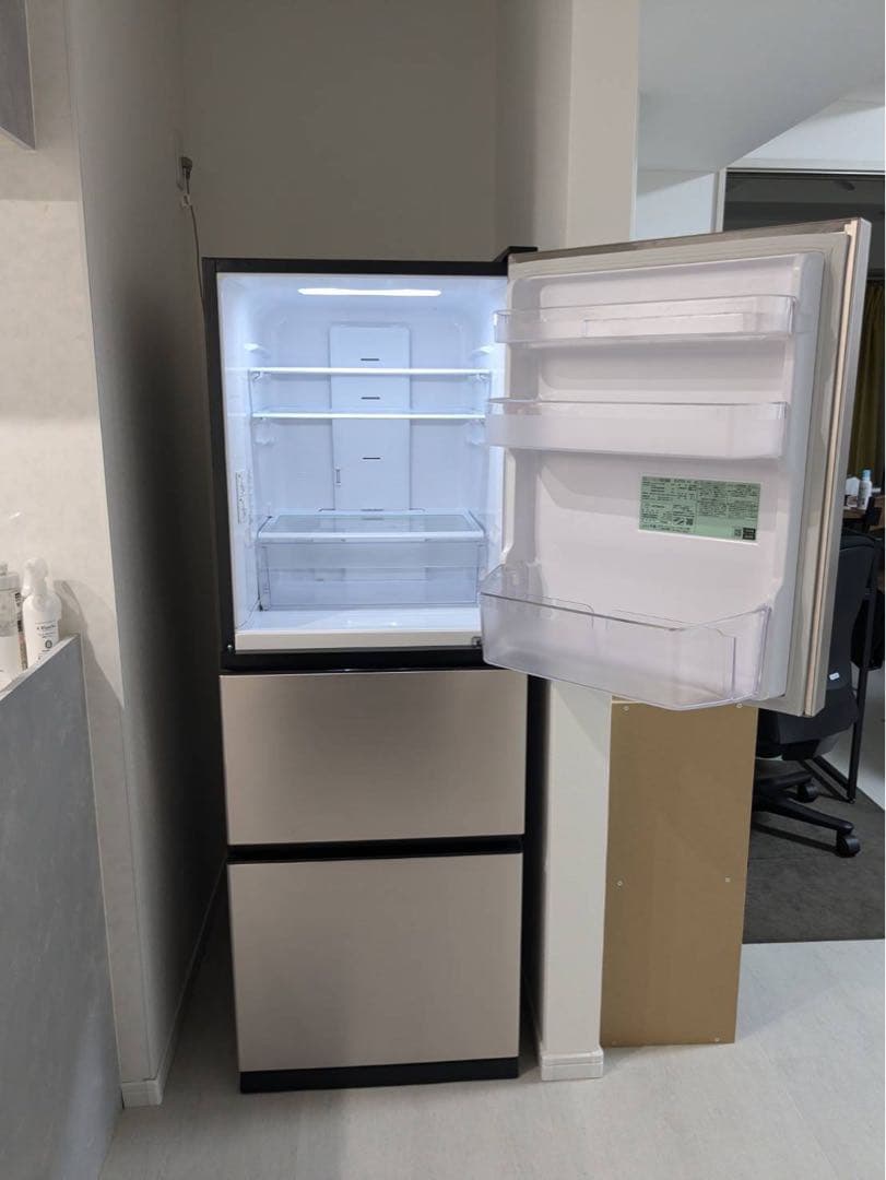 【お値下げしました！送料込み】冷蔵庫 日立 2022年 R-27SV 265L