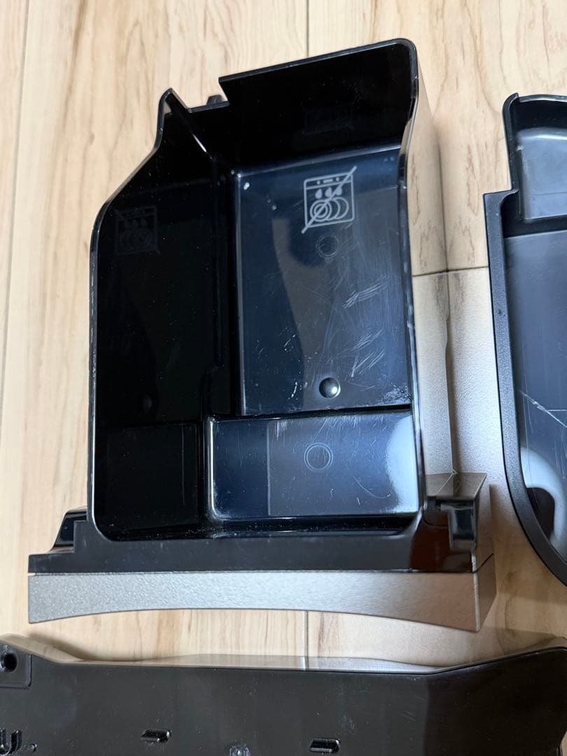 デロンギ 全自動コーヒーマシン マグニフィカ イーヴォ ECAM29081TB