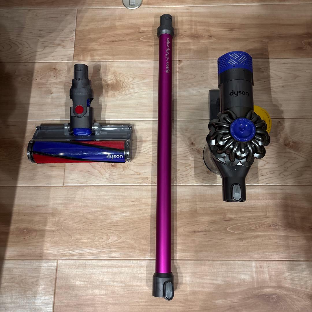 【新品同様】Dyson V6 スティッククリーナー本体