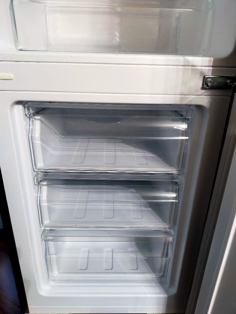 157L MAXZEN冷蔵庫 2021年 即購入OKです。