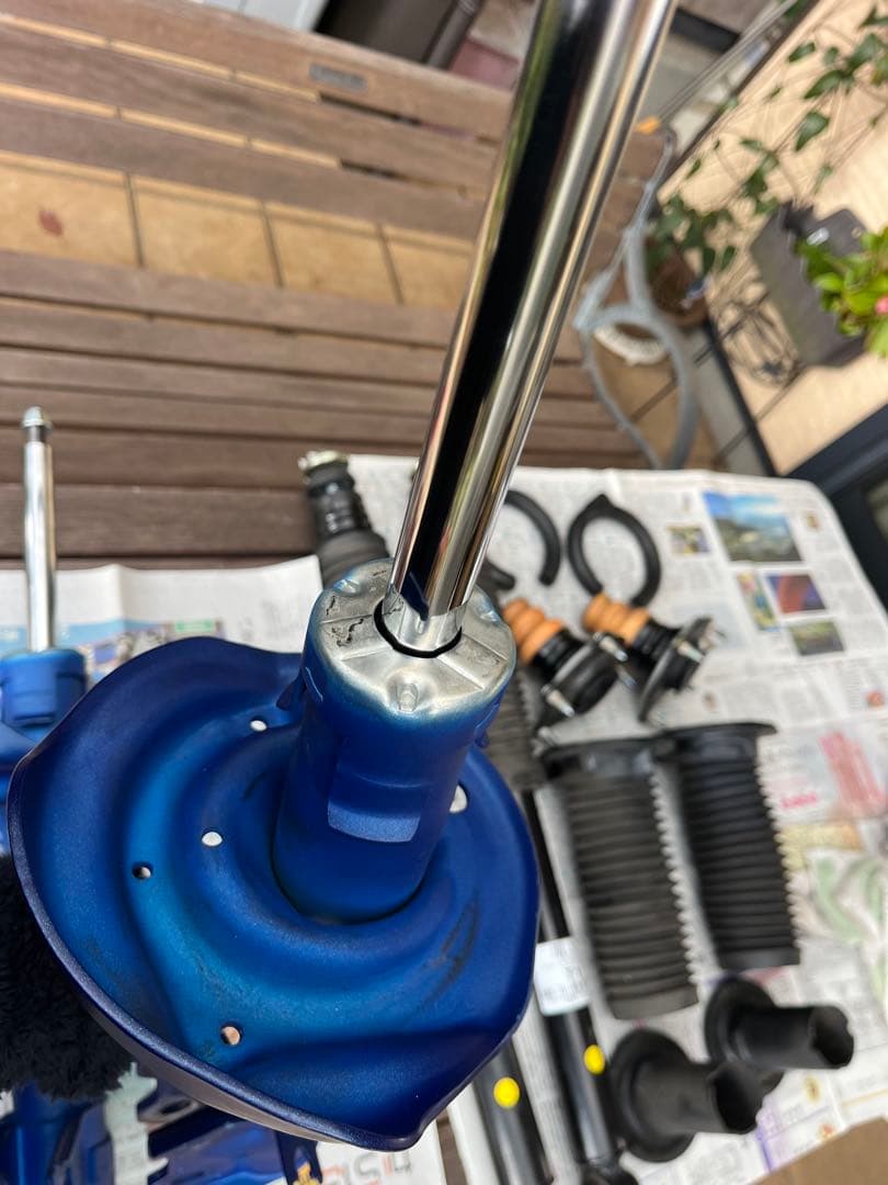 オデッセイRC4 KYB NEW SR MC (フロント) リヤは純正