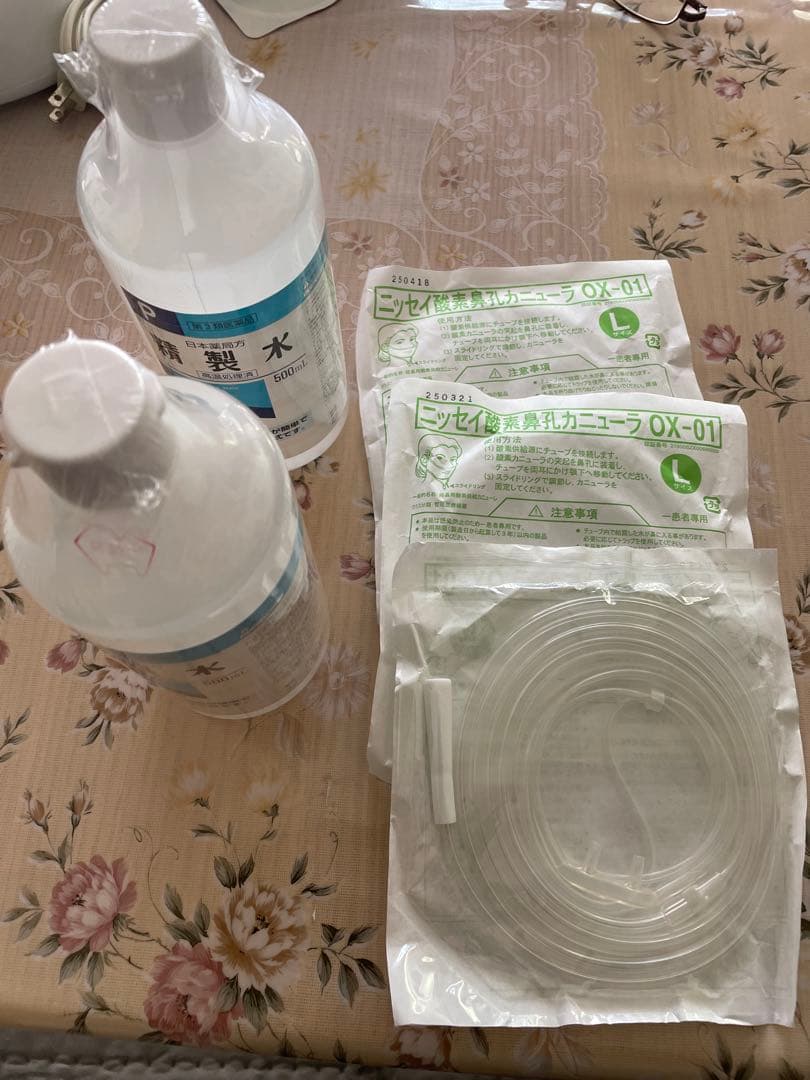 水素吸入器　水素水生成器　150ml/分　旧型　352000円の品　最終特価