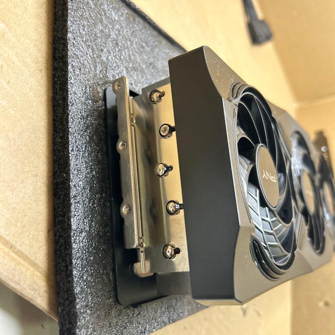 PNY GeForce RTX 5070 Tiグラフィックボード