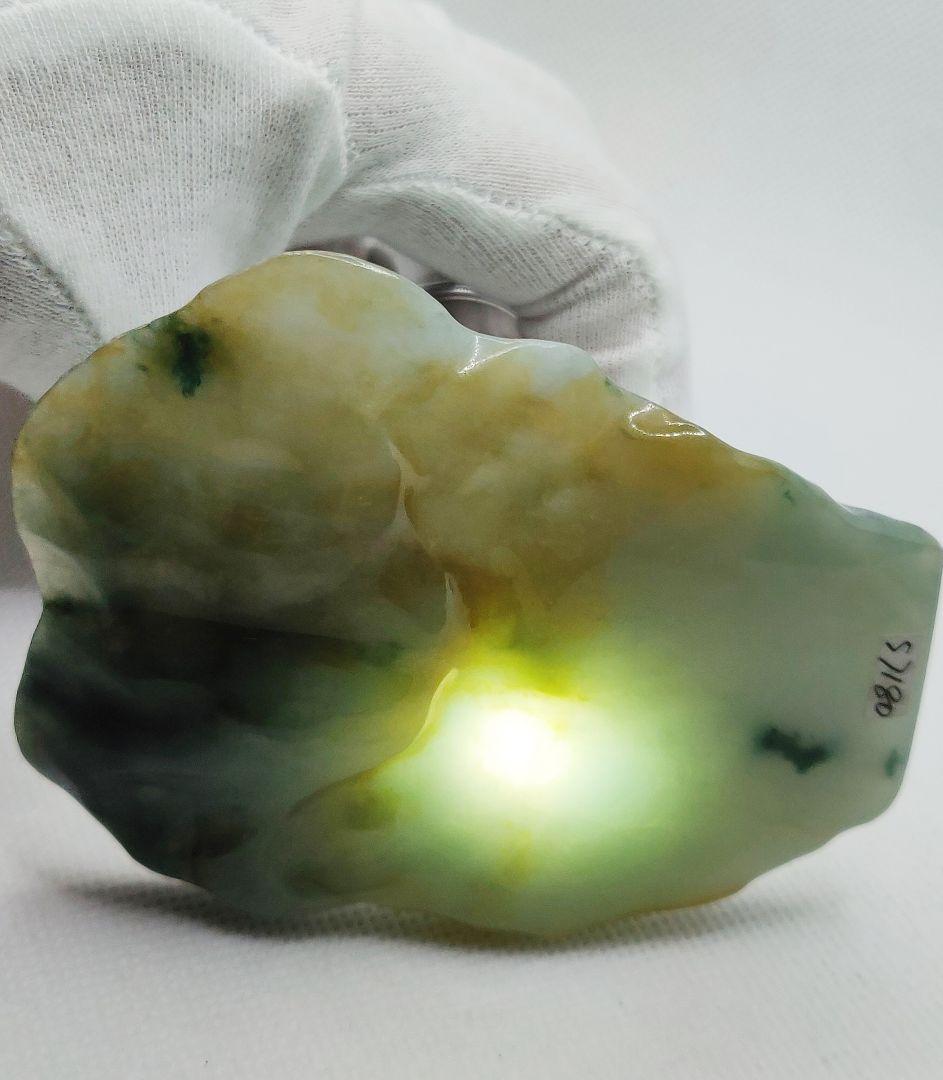 【貴重】氷翡翠(高透過度)のルース(125ｇ)