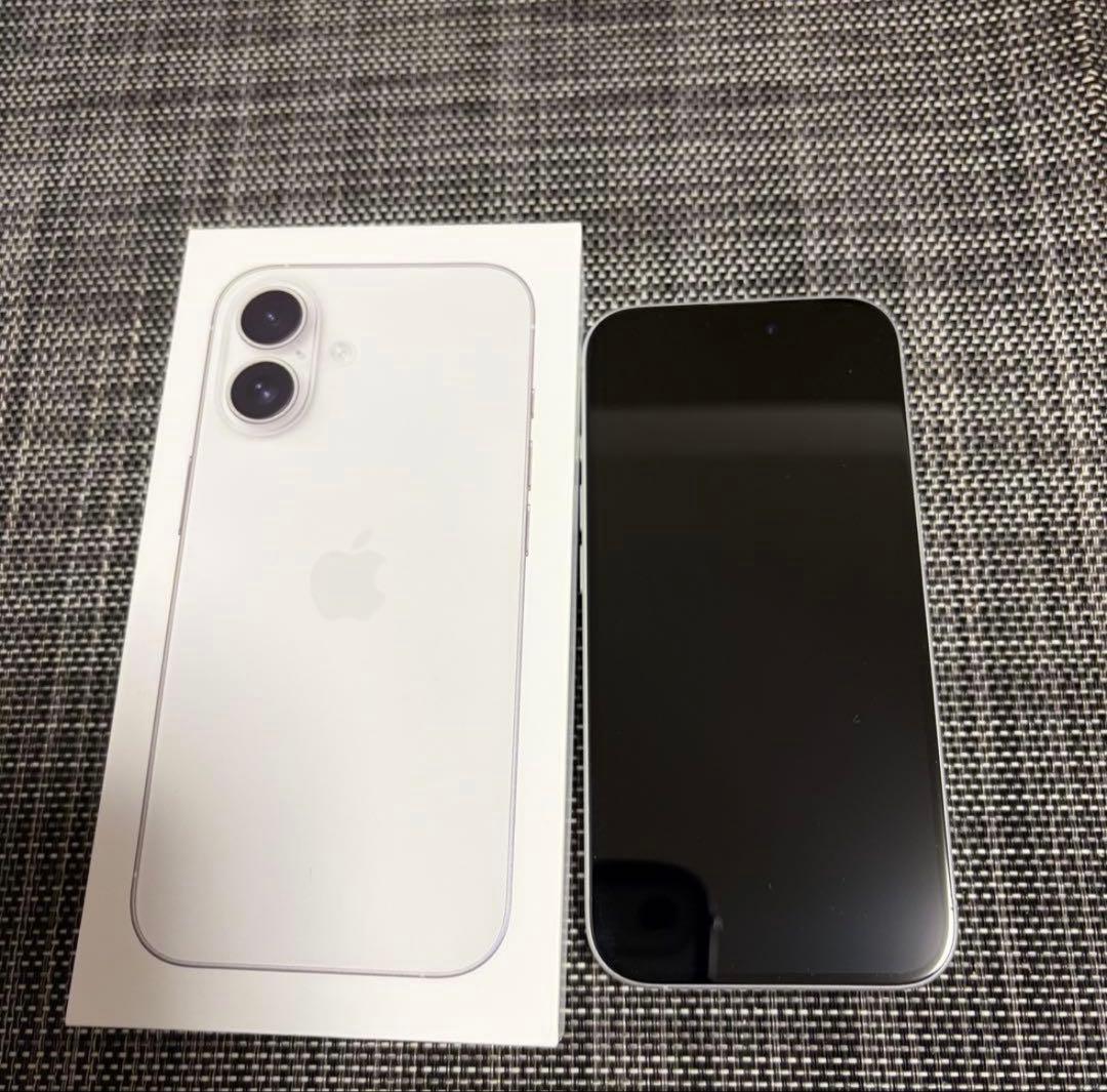 ✅✨ほぼ未使用✨ 充電0回 iPhone16 256GB❣️100% 白　ホワイト