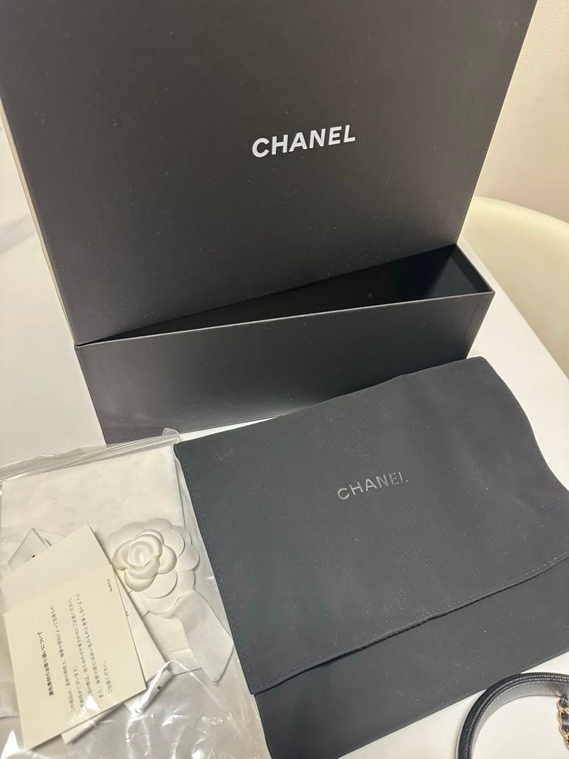 【極美品】シャネル トップハンドル ミニマトラッセ キャビアスキン