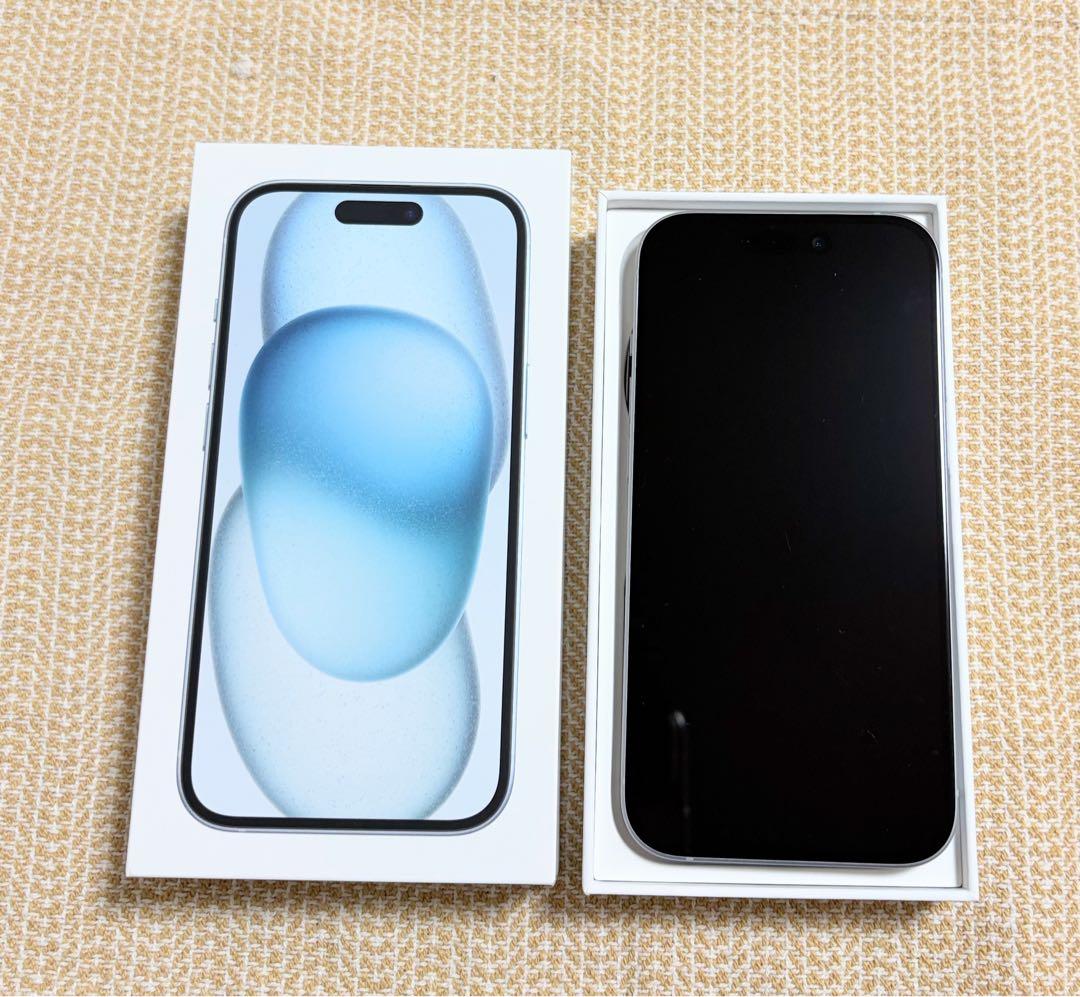 iPhone15 128GB SIMフリー　本体　ホワイト