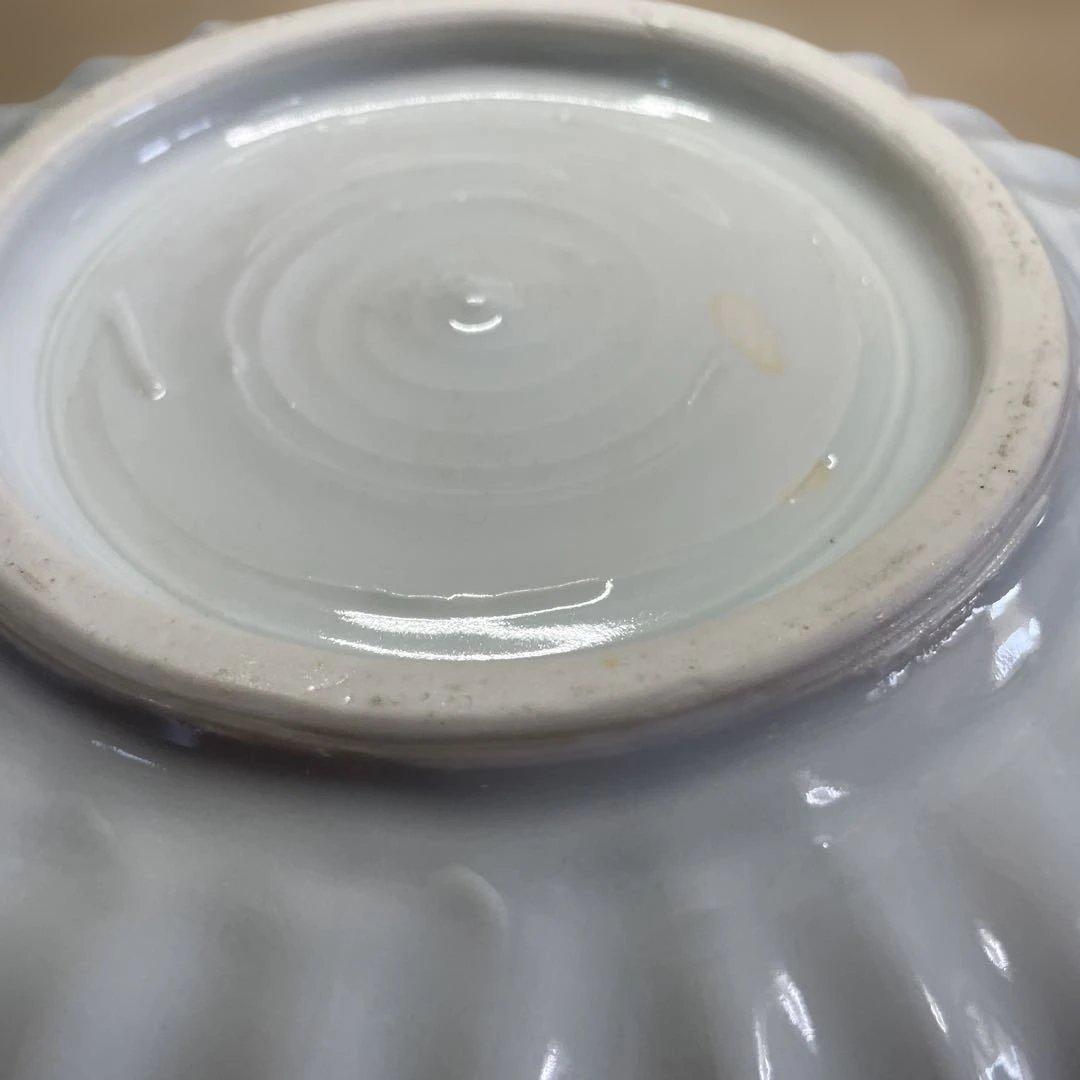 上田恒次　白磁菊皿　共箱