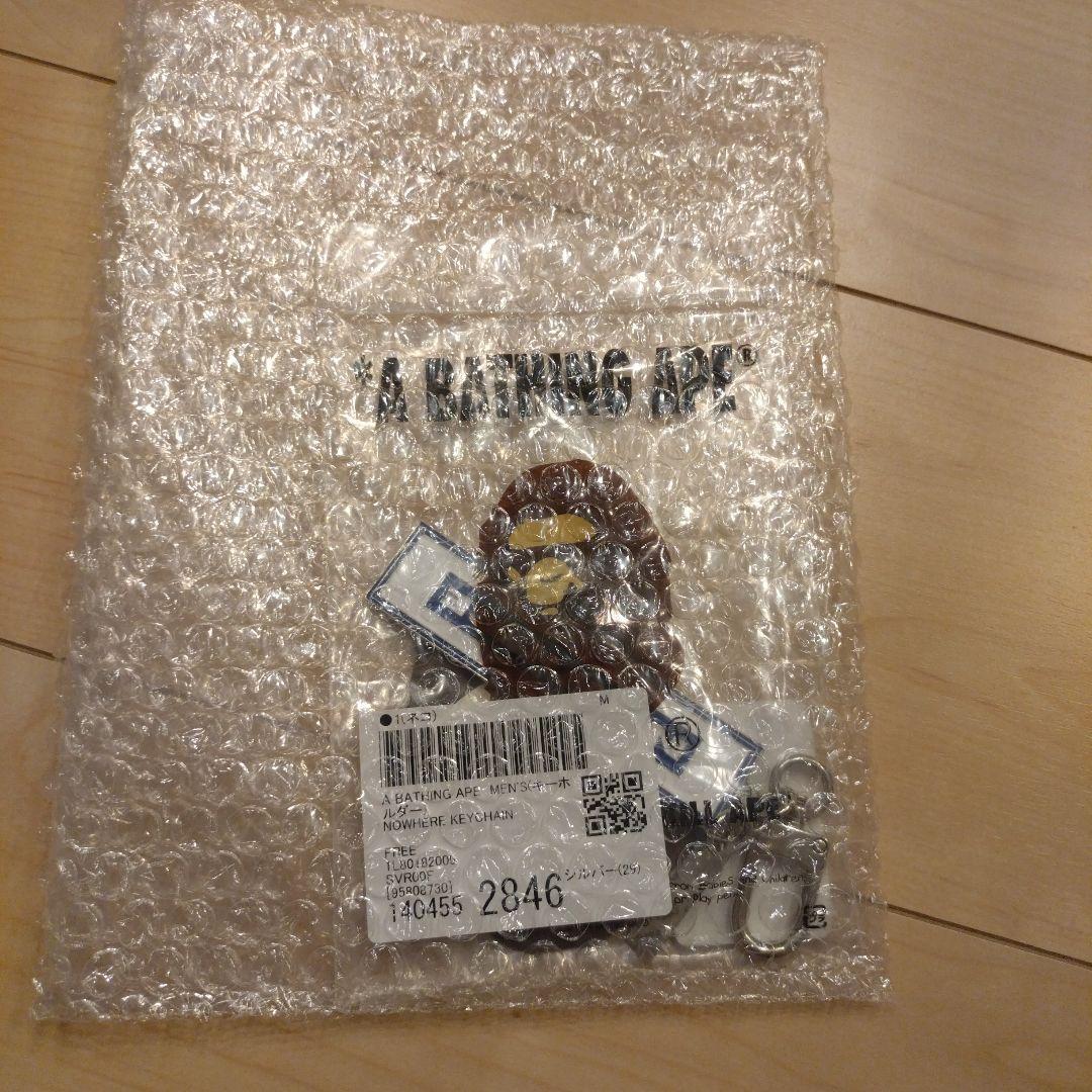 小物 A BATHING APE NOWHERE KEYCHAIN