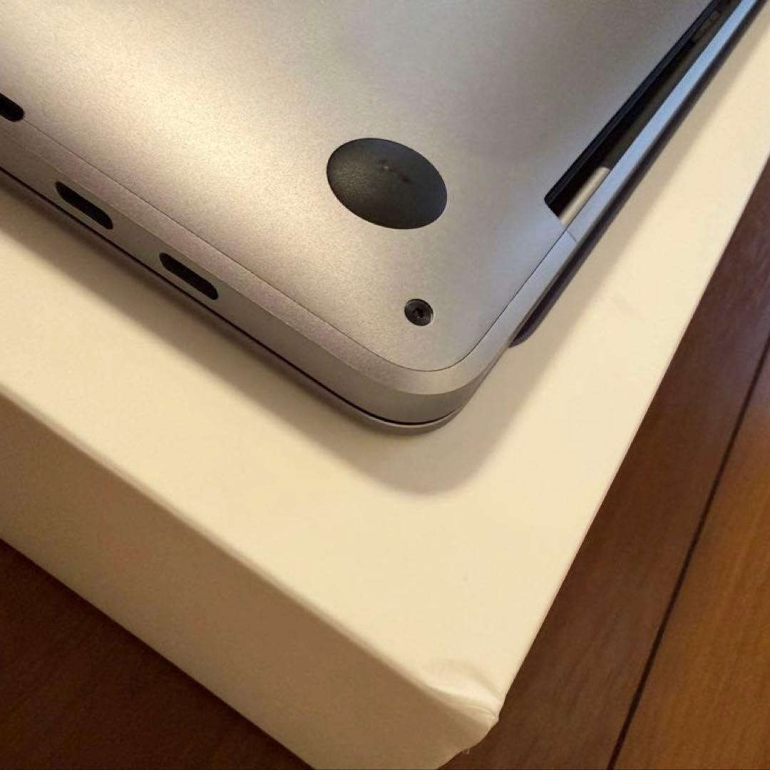 MacBook Pro 16インチ 2019 i9/32GB/1TB