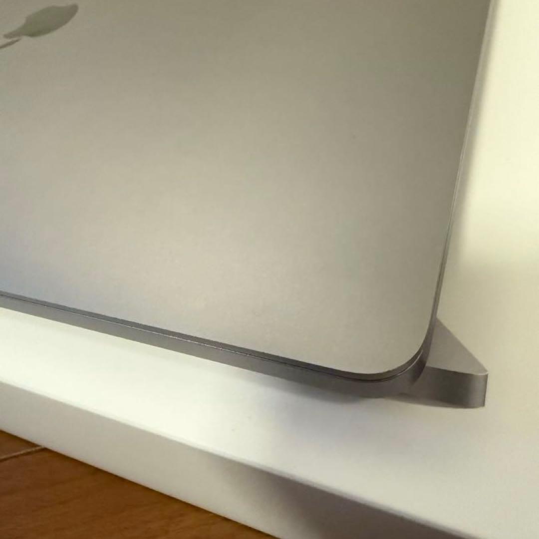 MacBook Pro 16インチ 2019 i9/32GB/1TB