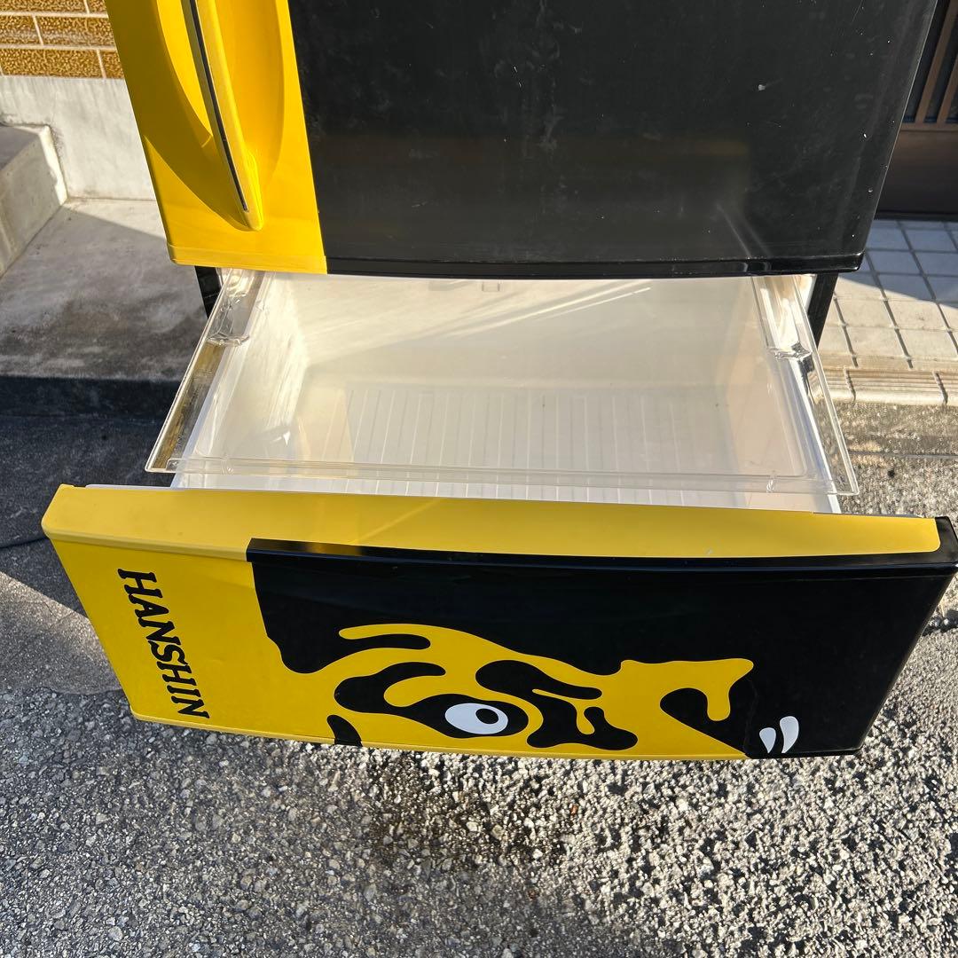 【貴重】阪神タイガース　冷蔵庫