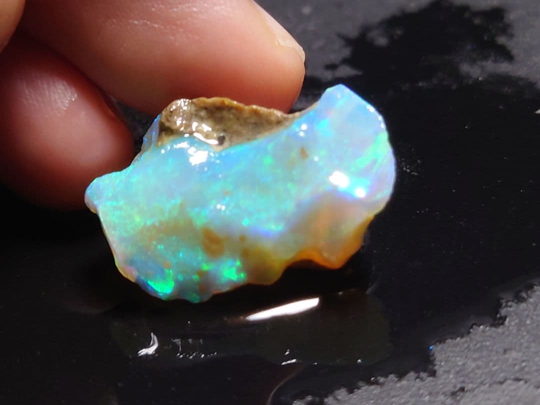 エチオピアウェロ産　チョーク　オパール　原石　鉱物標本