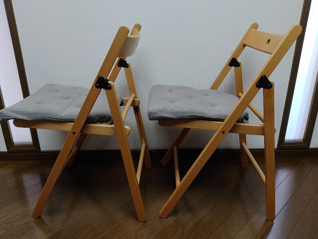 クッション付き　2脚　IKEA　TERJE　FRÖSVI　木製折りたたみチェア