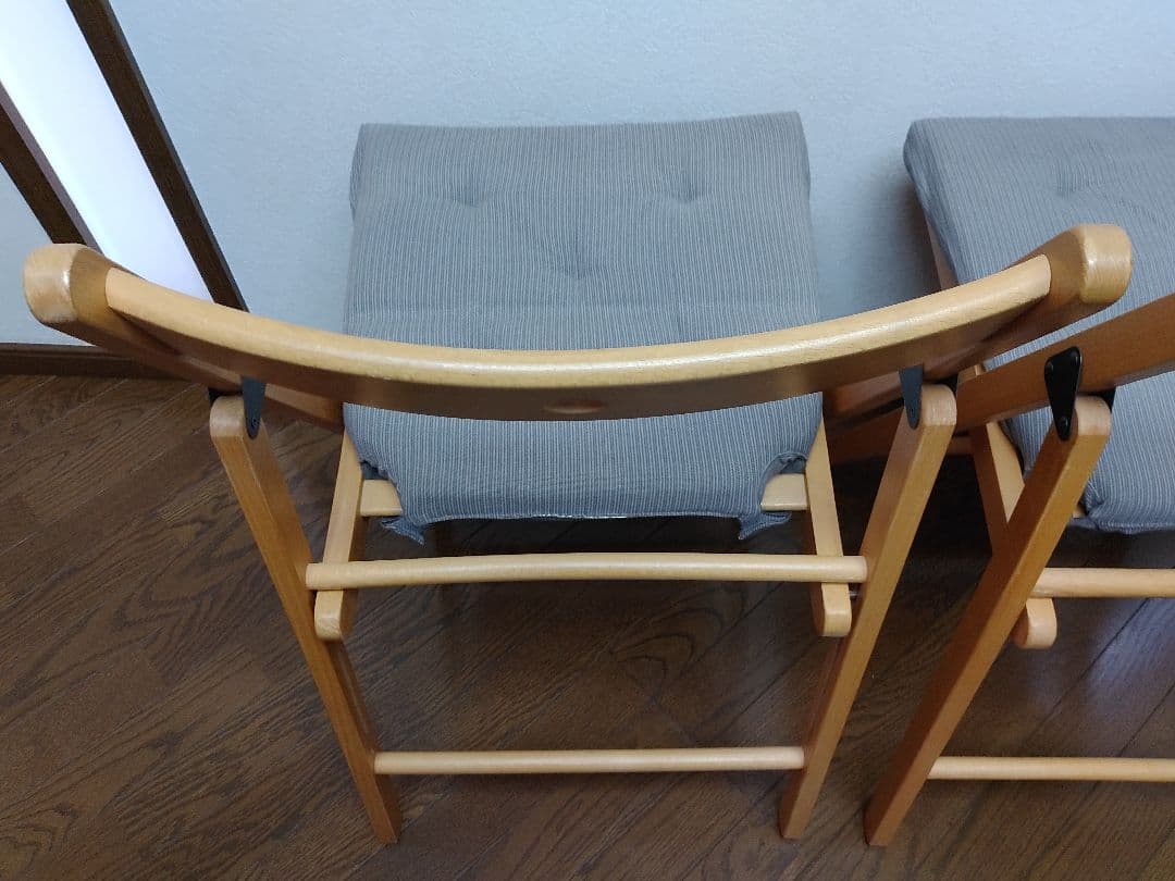クッション付き　2脚　IKEA　TERJE　FRÖSVI　木製折りたたみチェア