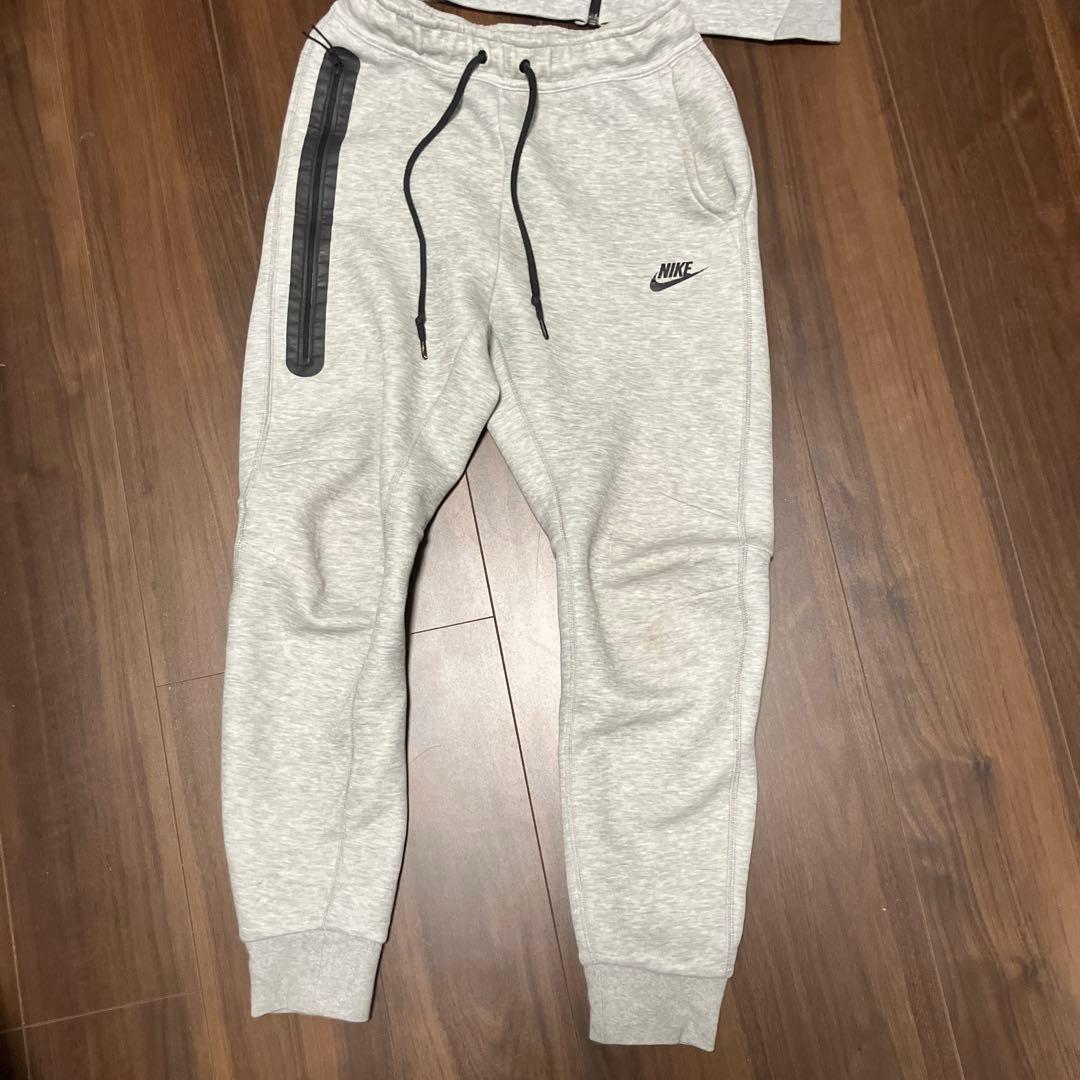 Nike テックフリース グレー 上160 下S セットアップ