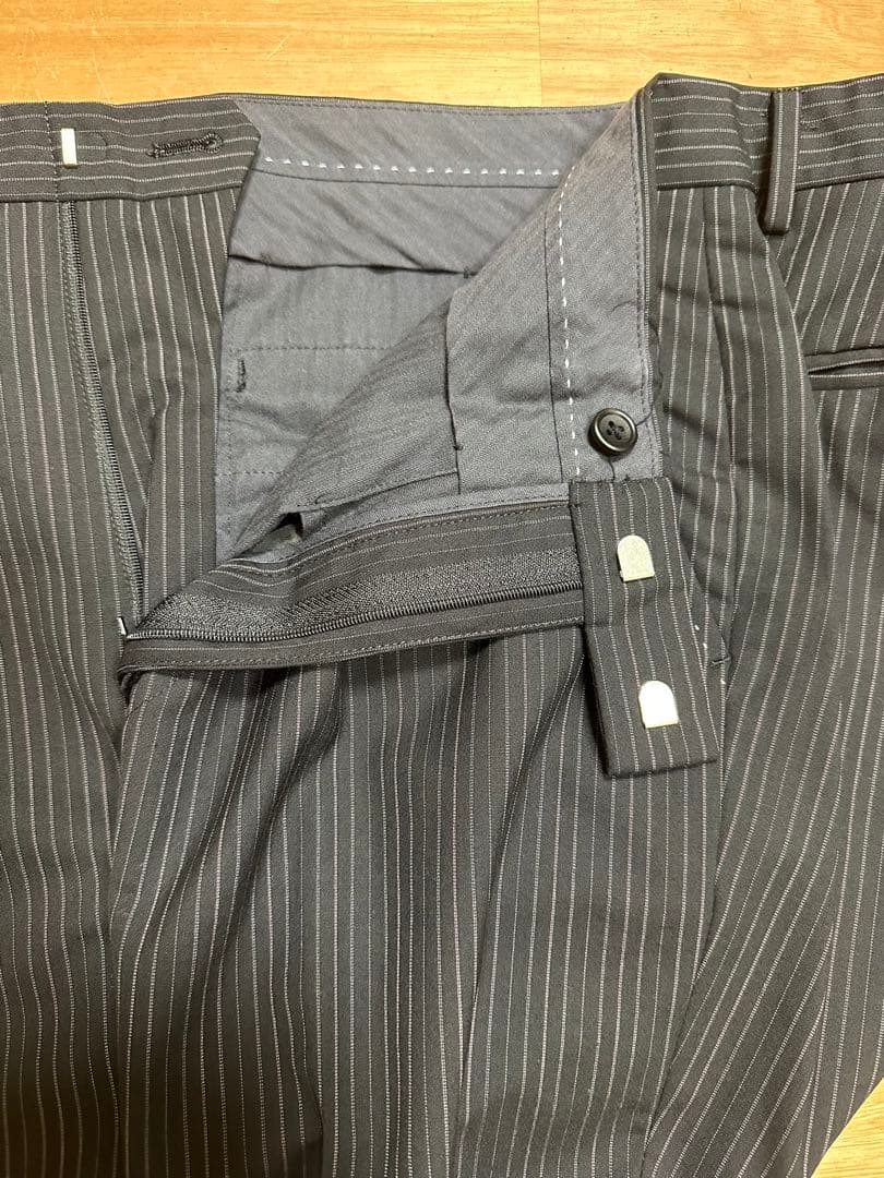 Paul Smith ポールスミス　コレクション　スーツ　黒　ストライプ　L