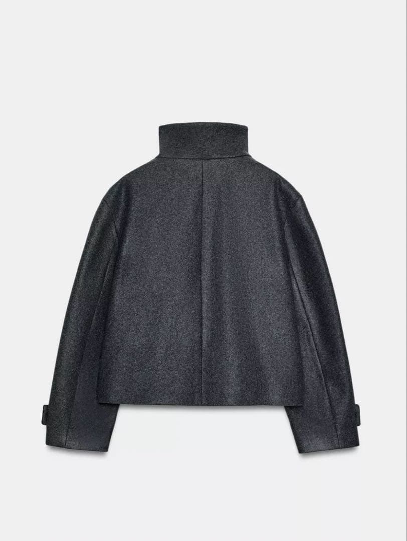 ZARA ザラ　ハイネックショートコート　新品、未使用