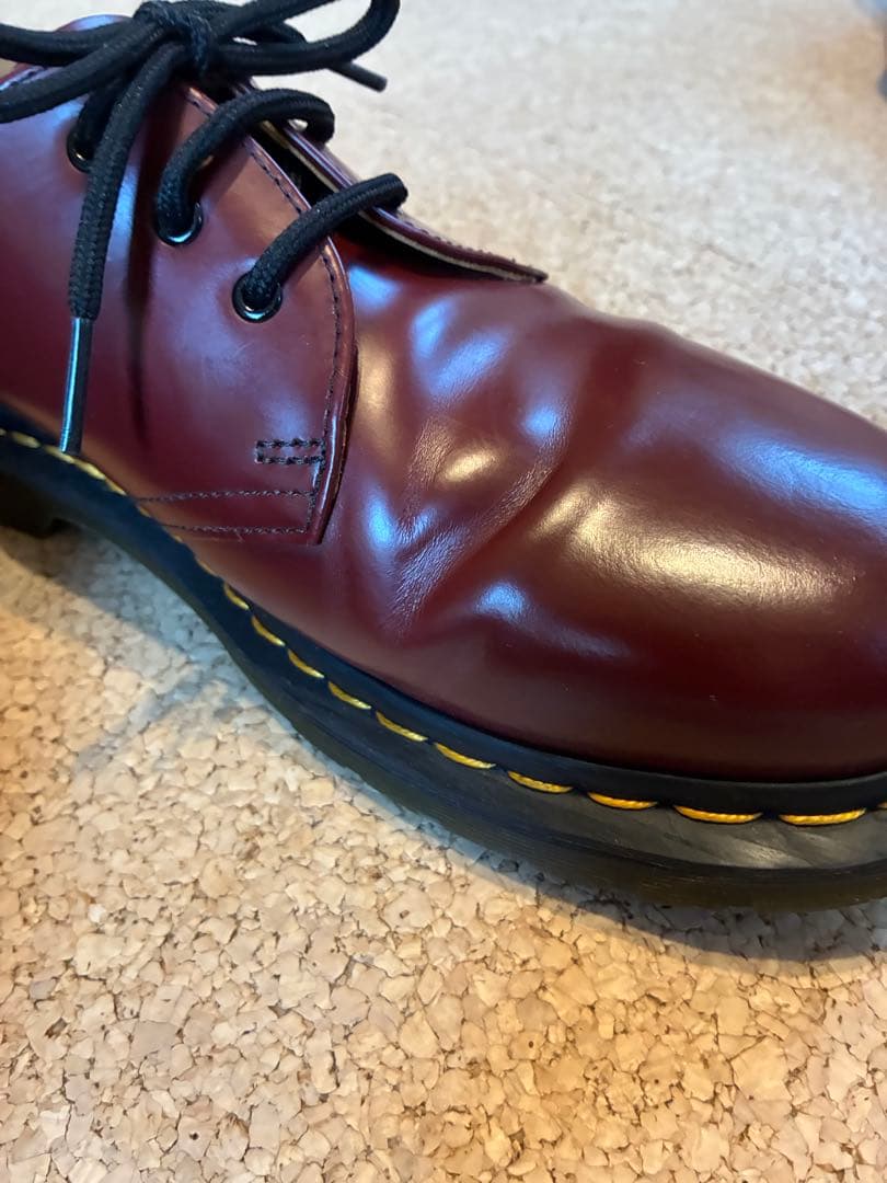 Dr. Martens バーガンディ レースアップシューズ