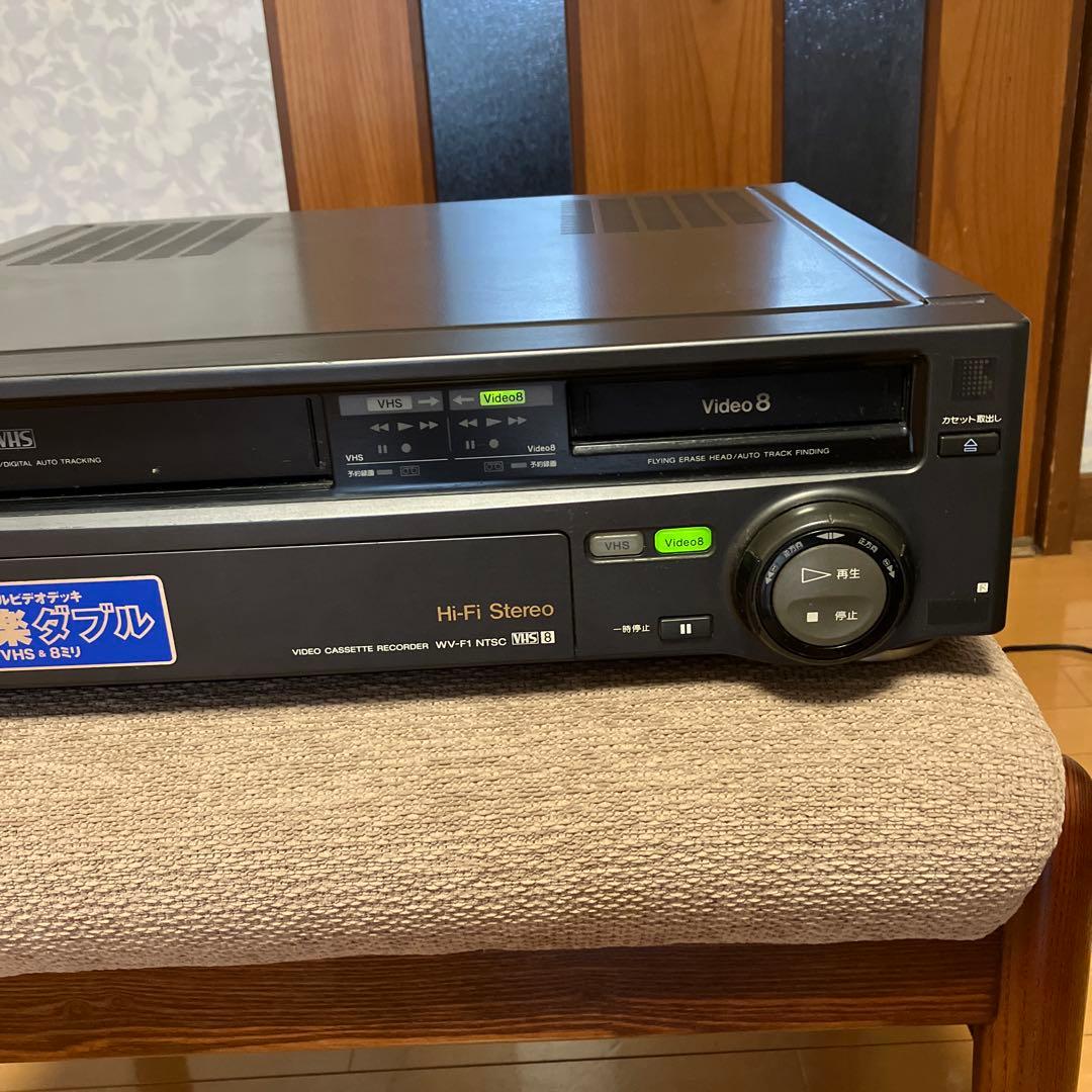 SONY WV-F1 NTSC VHSビデオデッキ　8mm ビデオデッキ