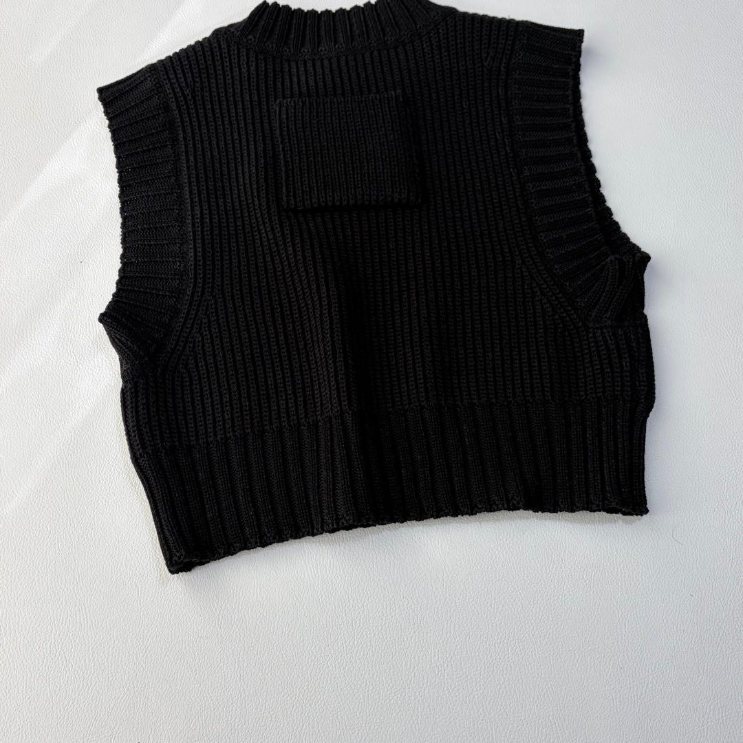OUAT  VEST ニットベスト クロップド